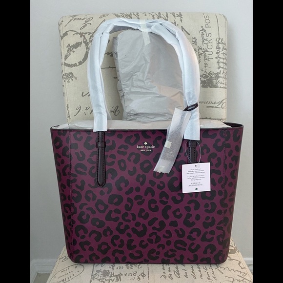 ⭐️ KATE SPADE⭐️Authentic Lovely Leopard Tote NEW! - Picture 2 of 12